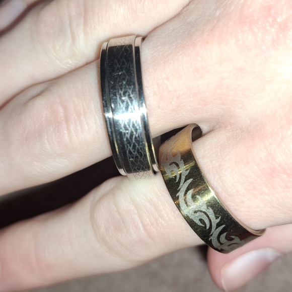 Extra big metal rings 14/15 - Picture 2 of 2